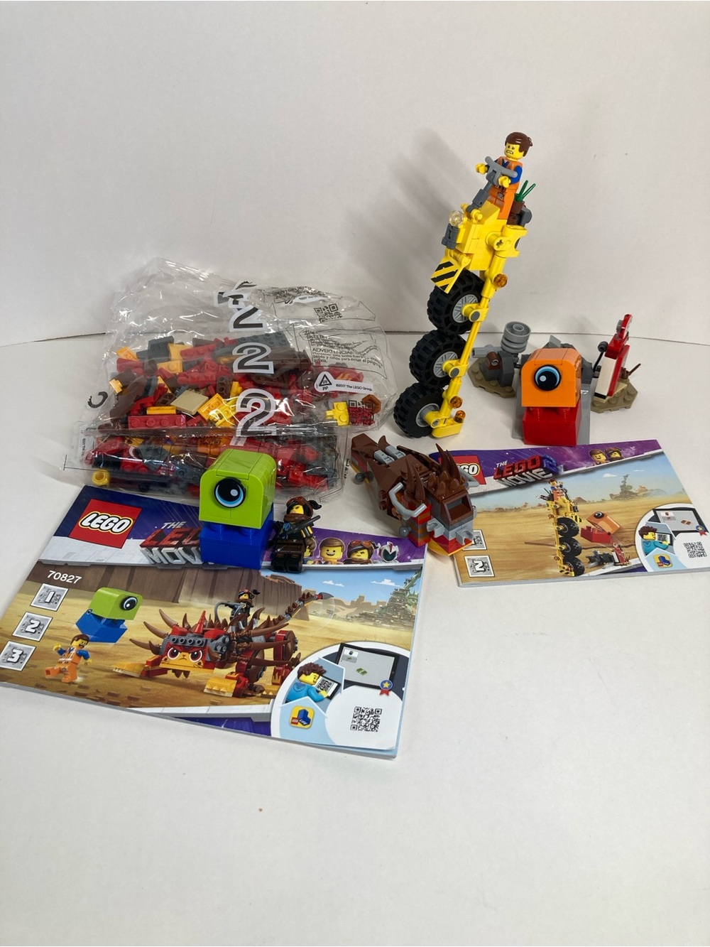 LEGO The LEGO Movie 70823 70827 Emmets Tricycle + Ultrakatty & Warrior Lucy!
